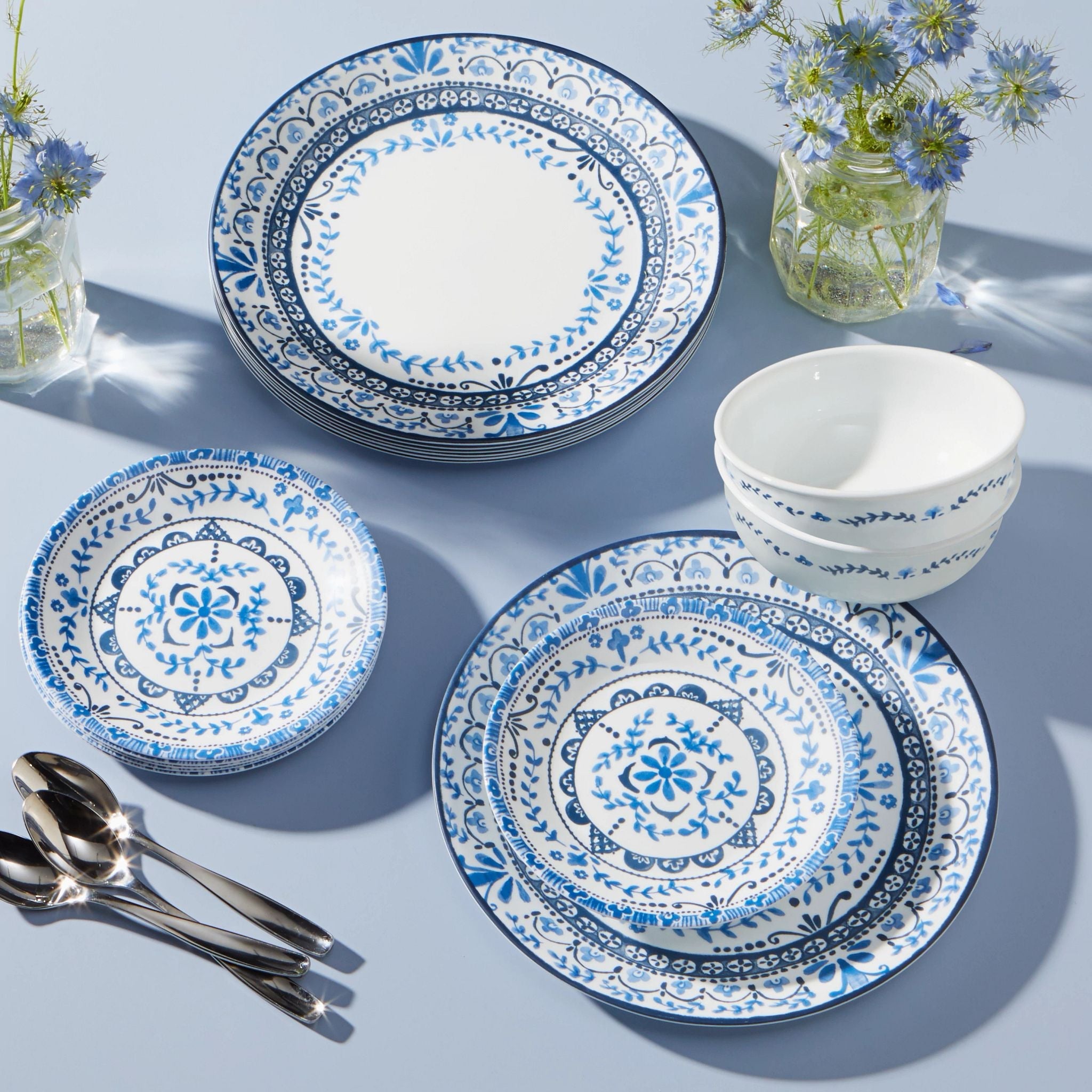 Corelle® Portofino 16-piece Dinnerware Set, Service for 4