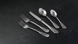 Colonial Boston 20 Piece Everyday Flatware Set